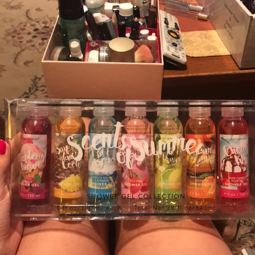 Yummy Shower Gels!! Perfect gift!!